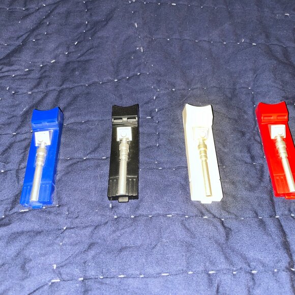 Disney Star Wars Galaxy's Edge Droid Depot Build Your Own Droid - R Unit - Picture 6 of 16